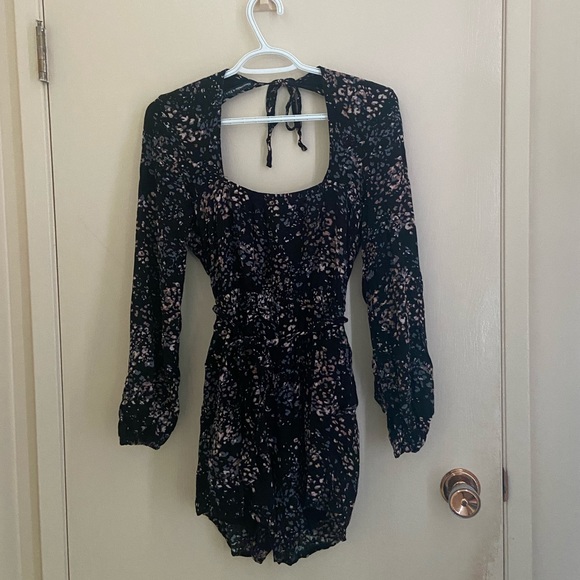 Abercrombie and Fitch Romper - Picture 1 of 4